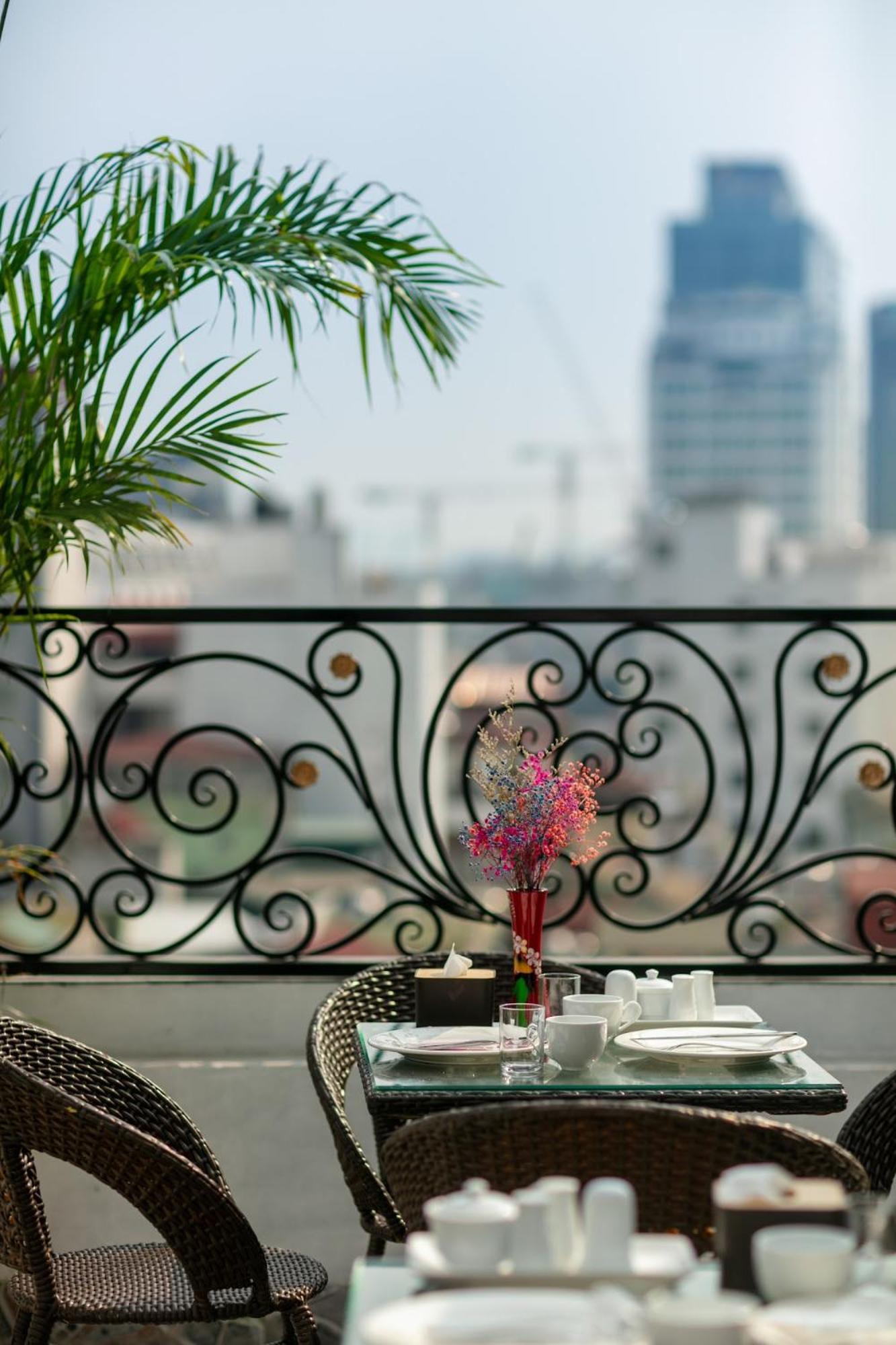 Dream Premium Hotel & Spa Hanoi Exterior foto